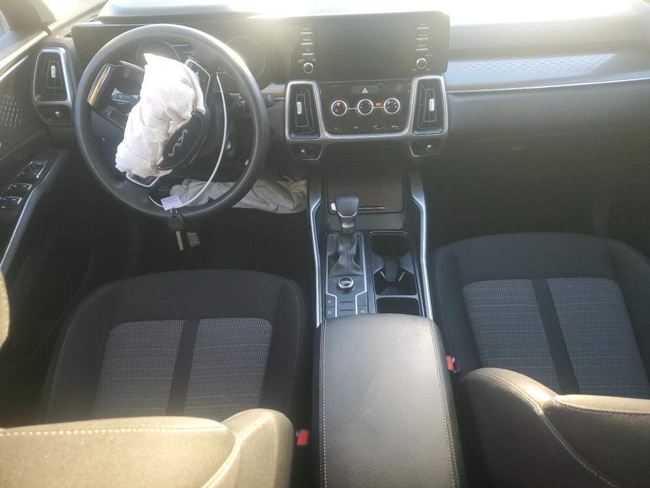 2022 KIA SORENTO