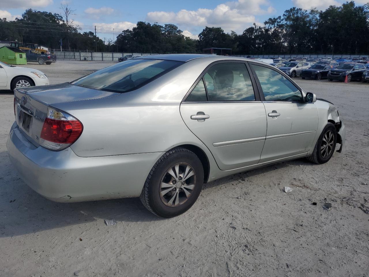 2005 TOYOTA CAMRY