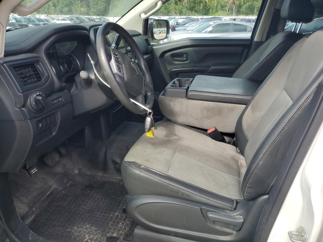 2021 NISSAN Titan