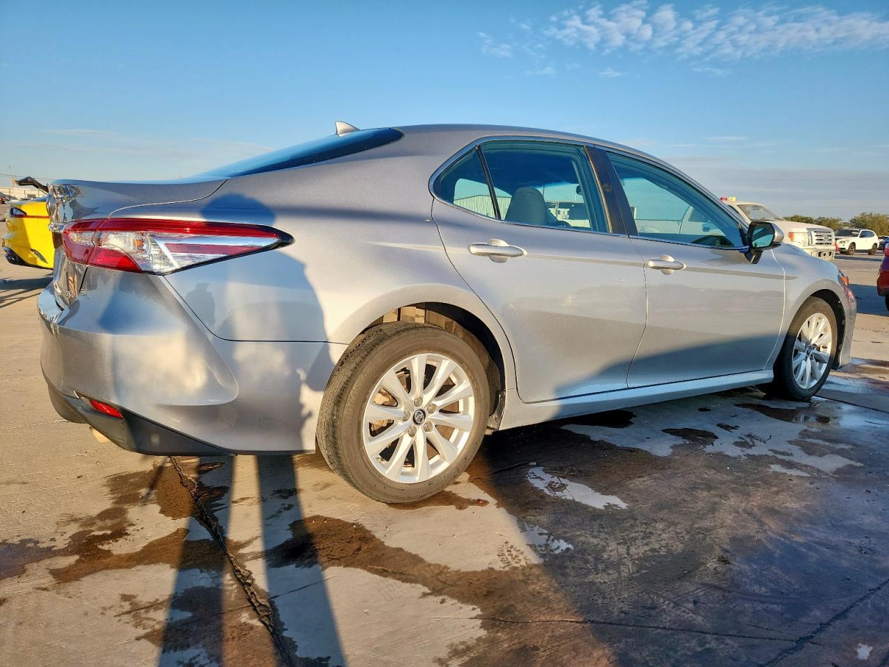 2019 TOYOTA CAMRY