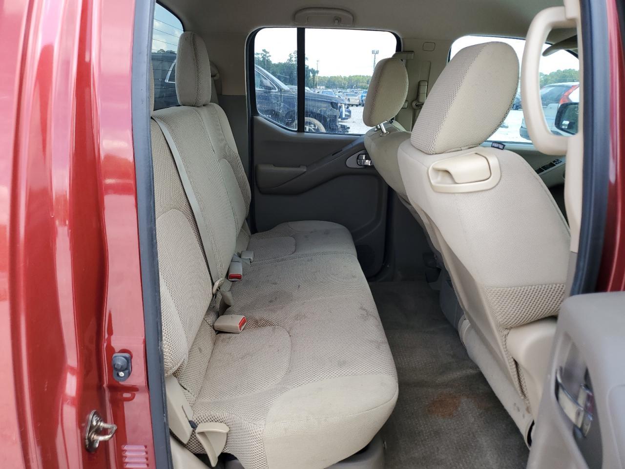 2013 NISSAN Frontier