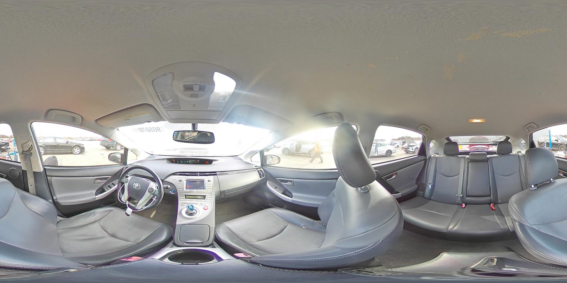 2012 TOYOTA PRIUS