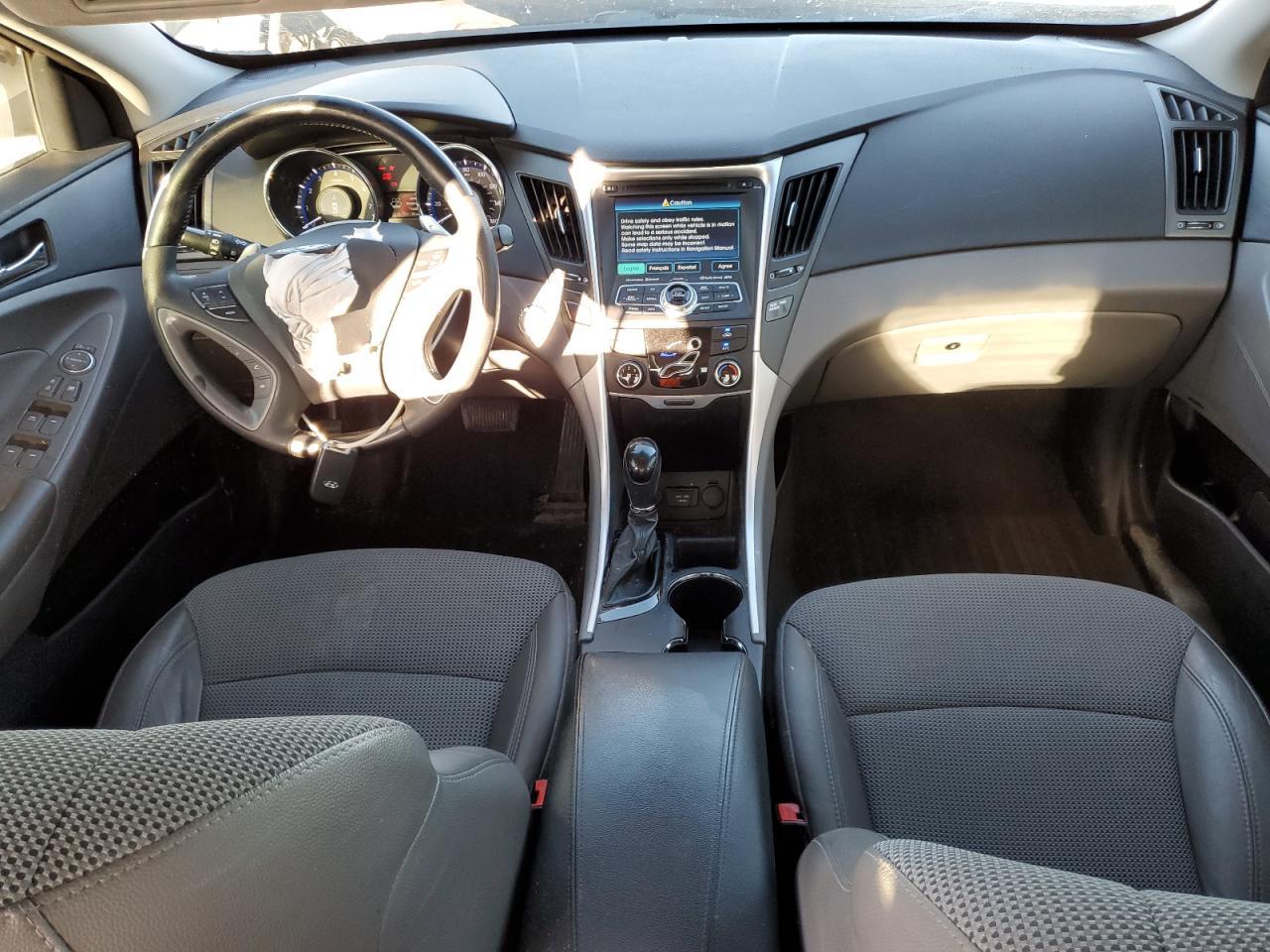 2013 HYUNDAI SONATA