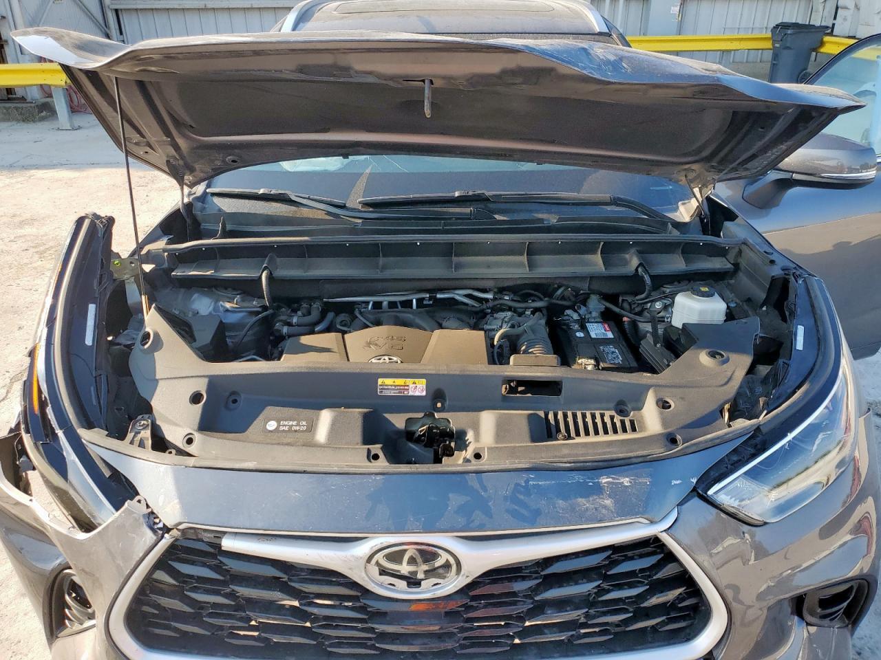 2021 TOYOTA HIGHLANDER