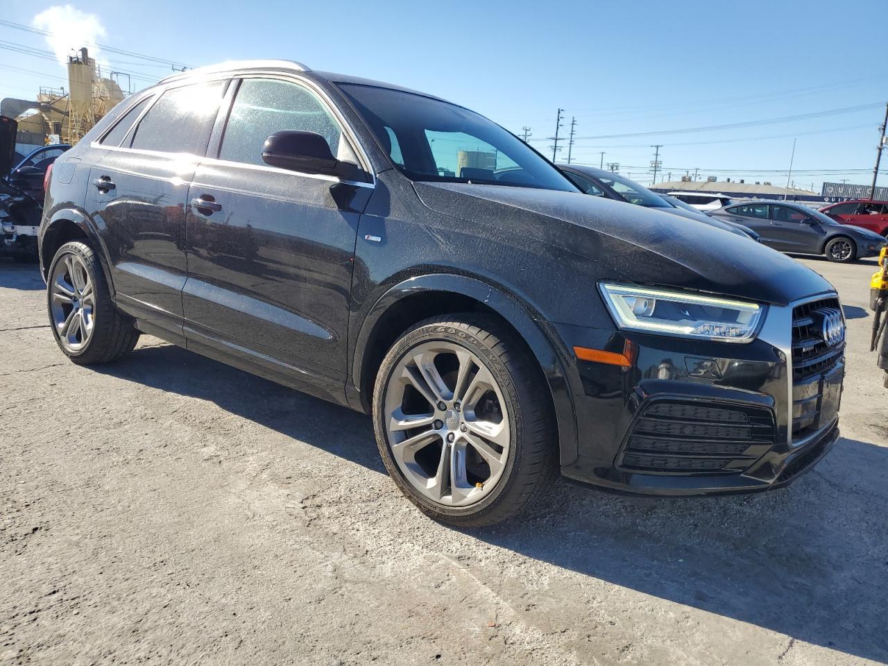2017 AUDI Q3
