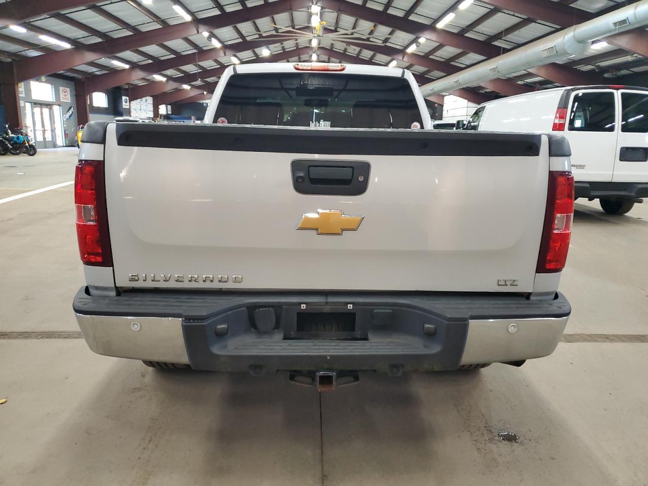 2013 CHEVROLET Silverado