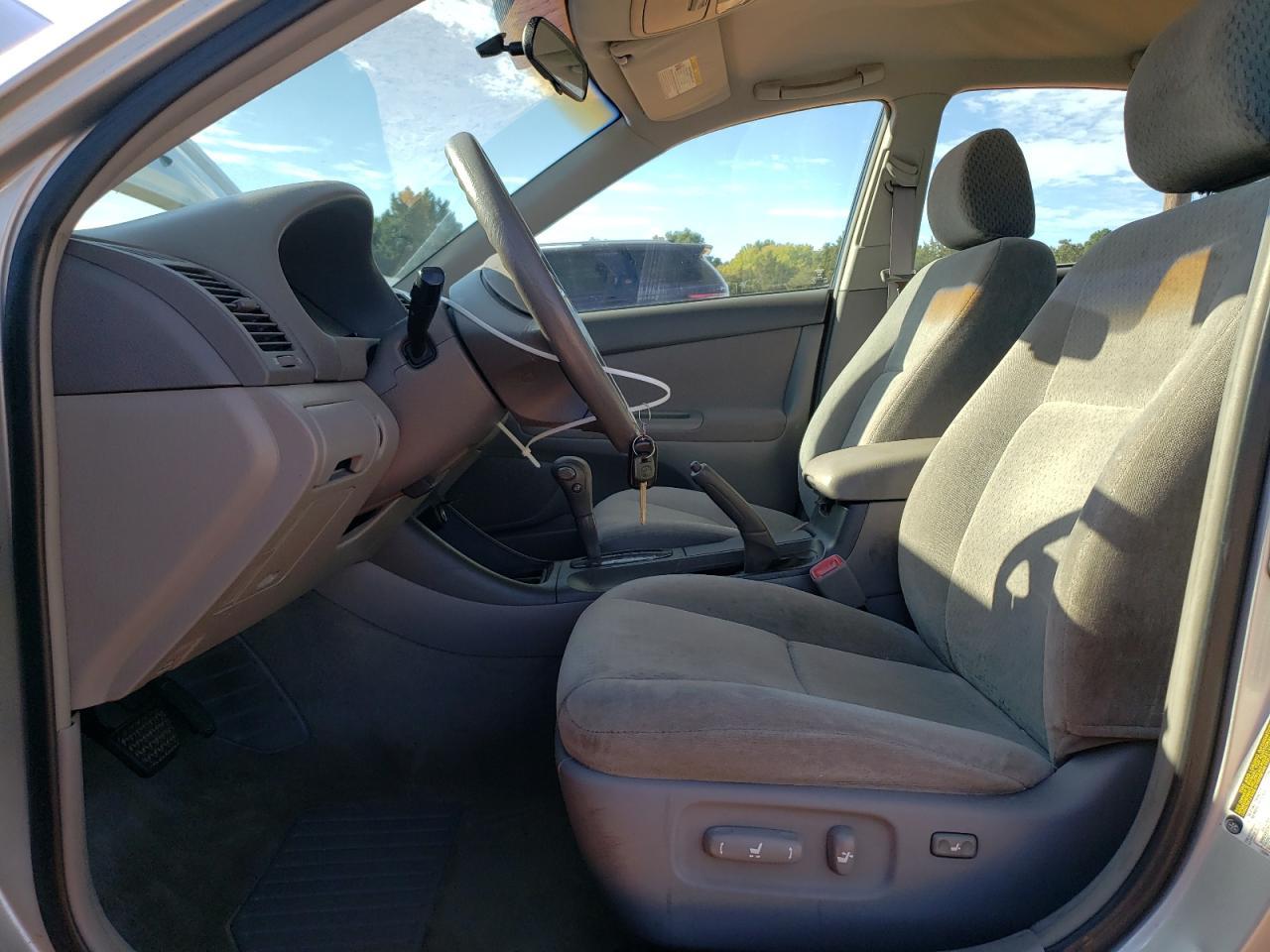2004 TOYOTA CAMRY