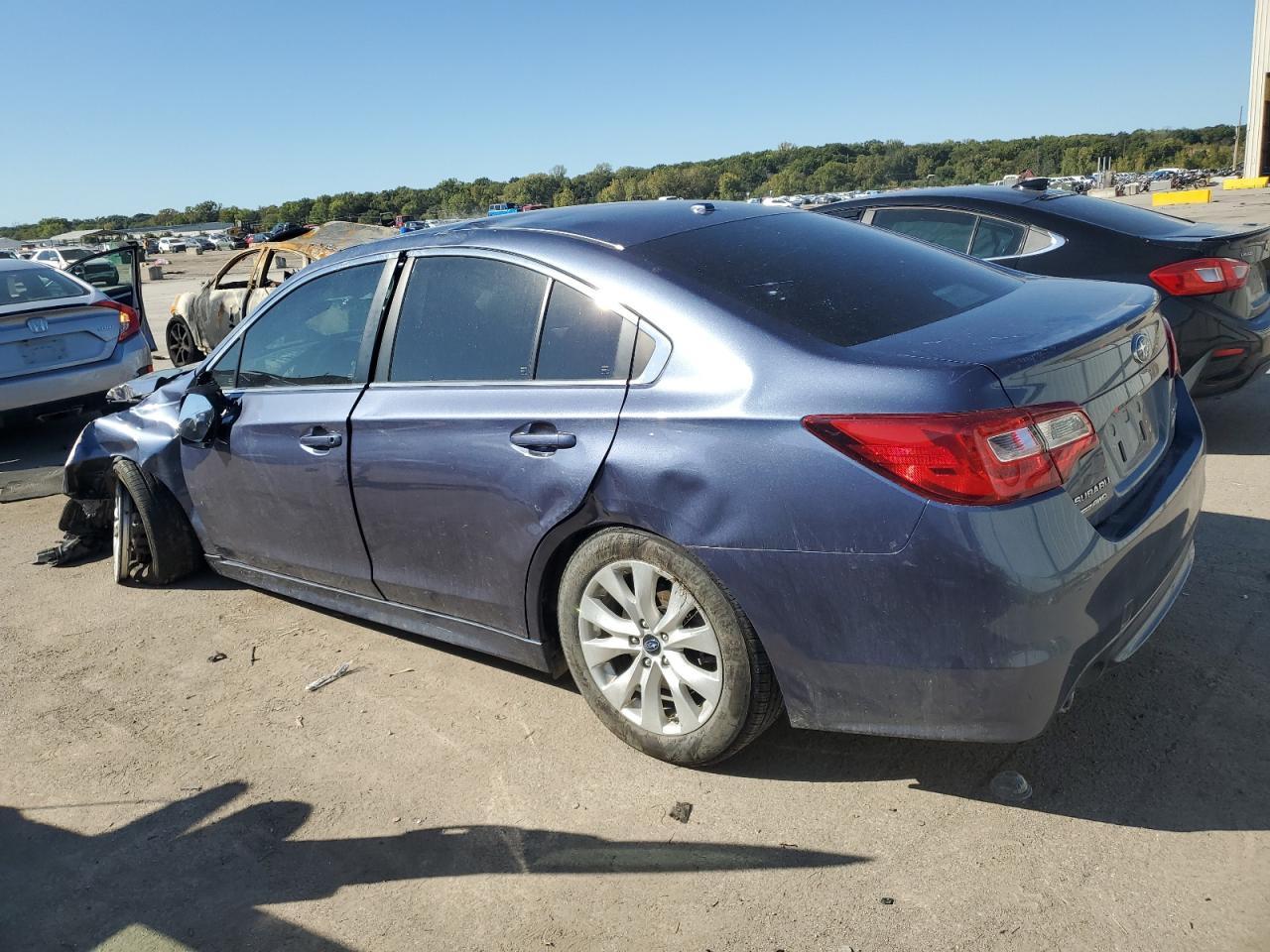 2015 SUBARU Legacy