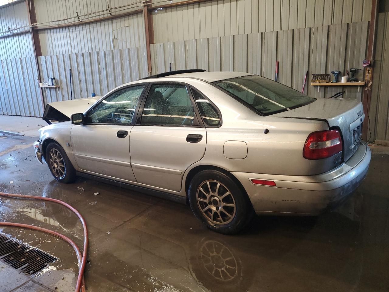 2004 VOLVO S40