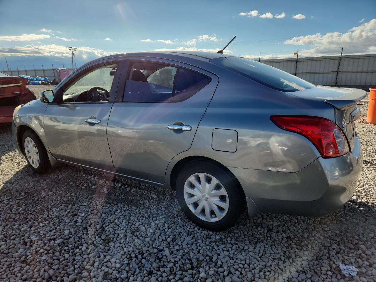 2012 NISSAN VERSA
