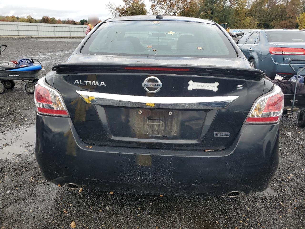 2010 NISSAN ALTIMA