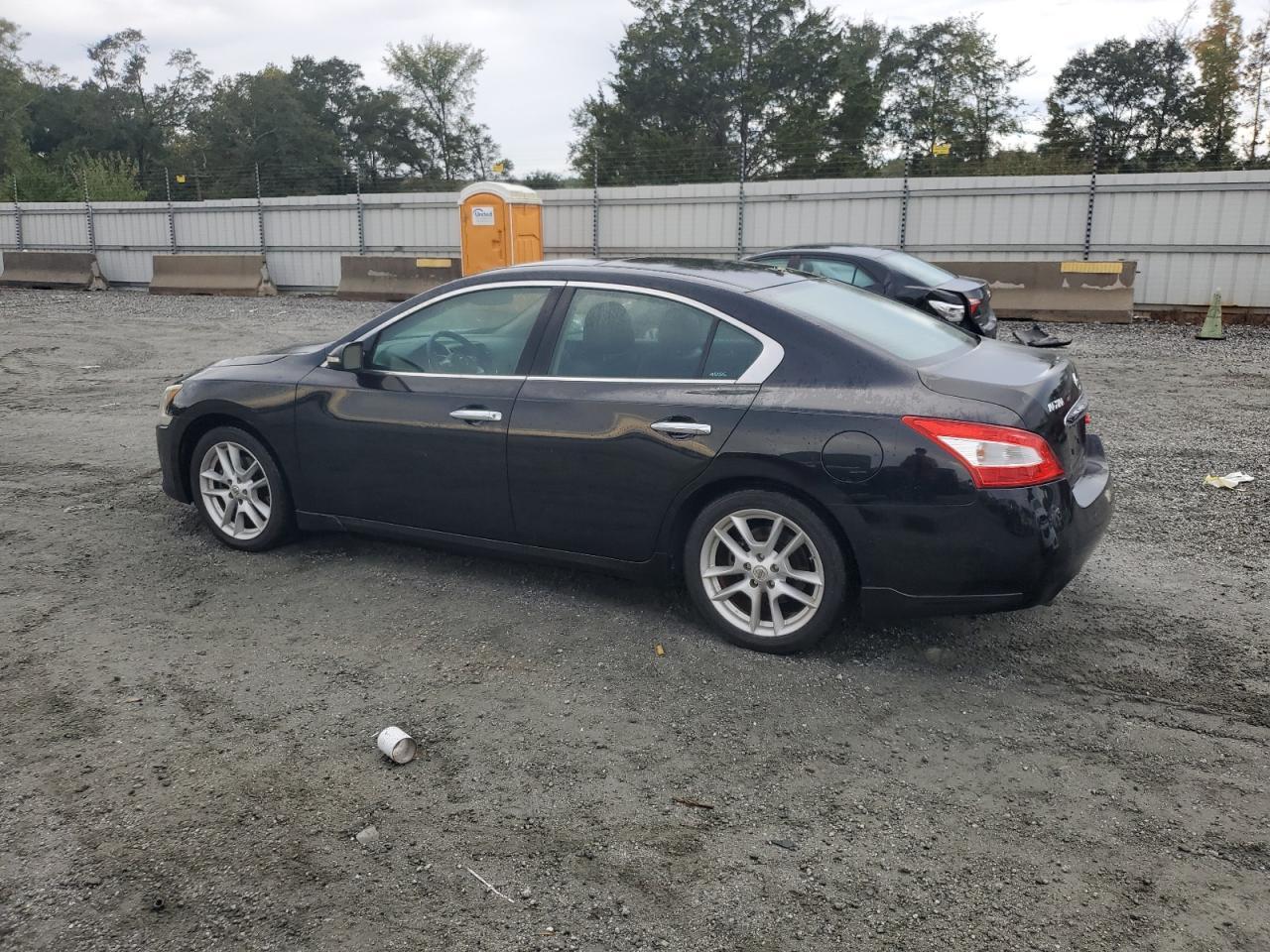 2009 NISSAN Maxima