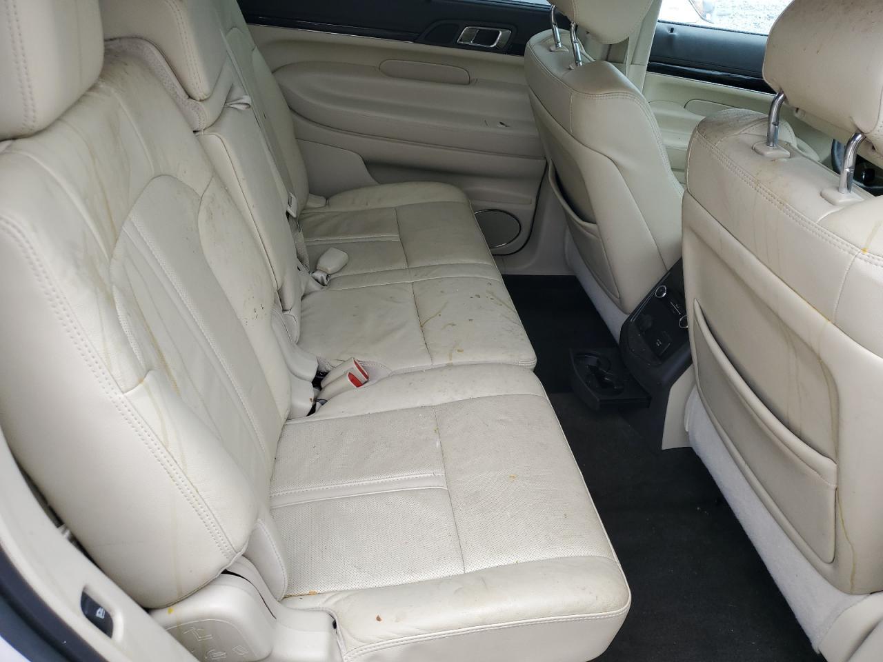 2015 LINCOLN MKT