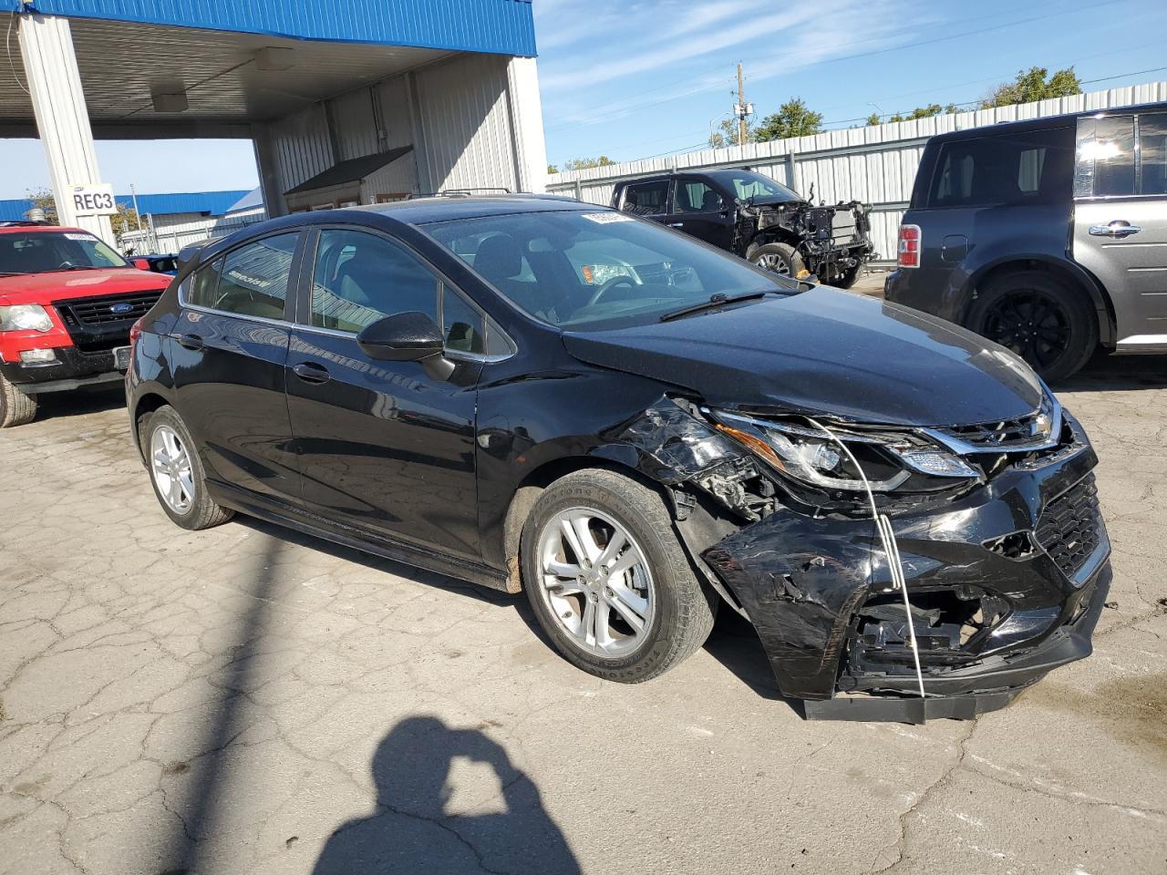 2017 CHEVROLET CRUZE