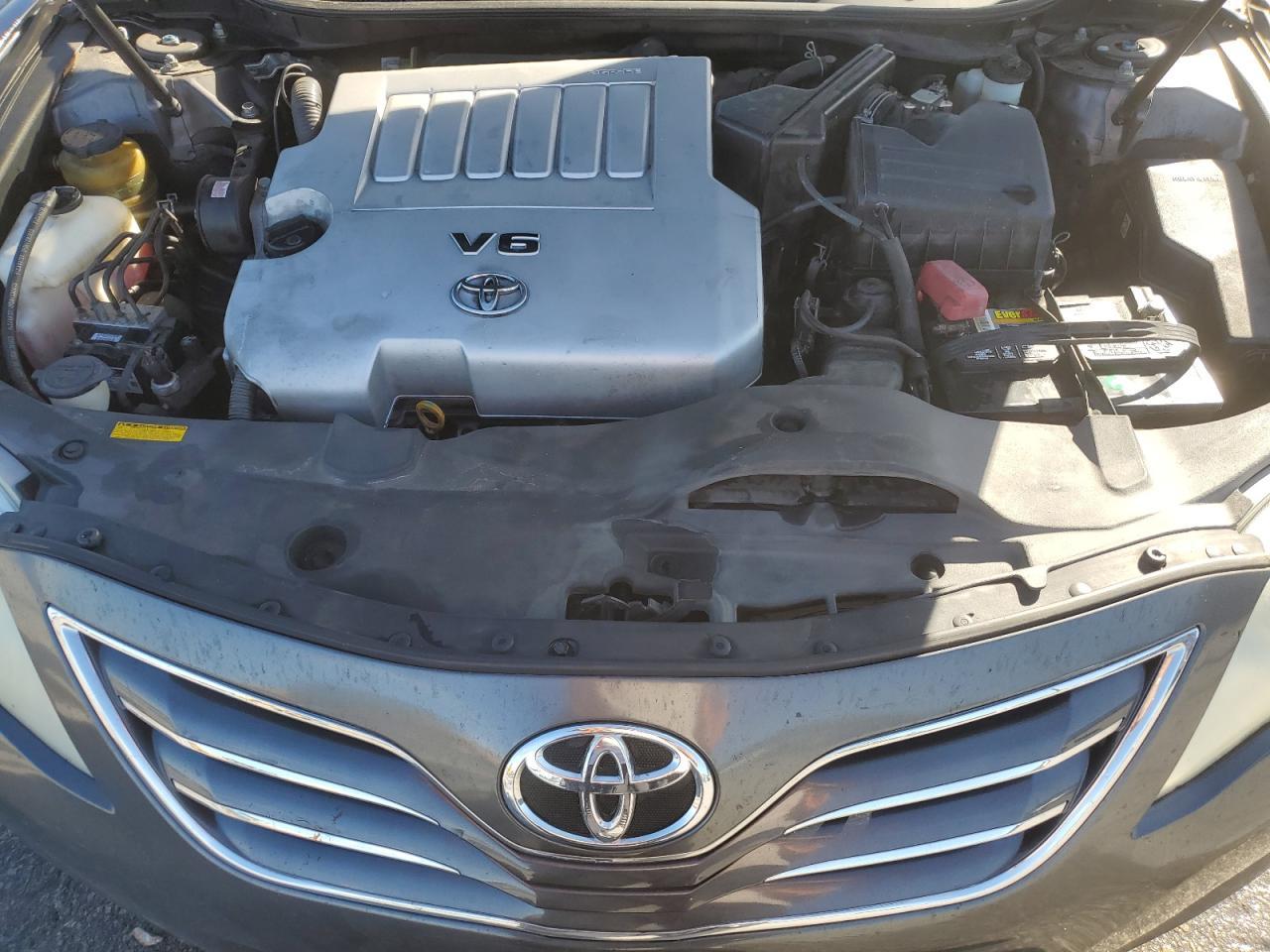 2010 TOYOTA CAMRY