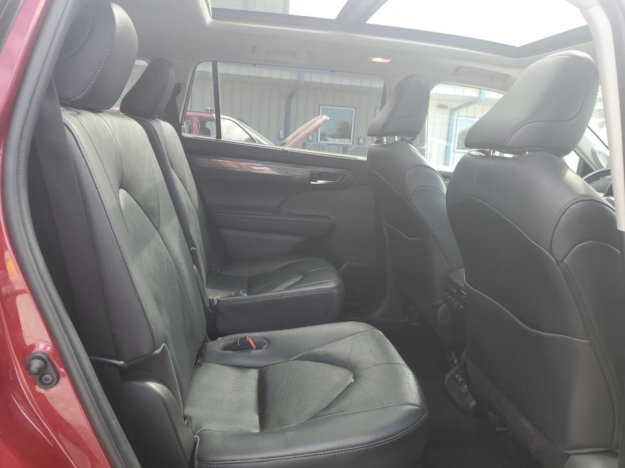 2020 TOYOTA HIGHLANDER