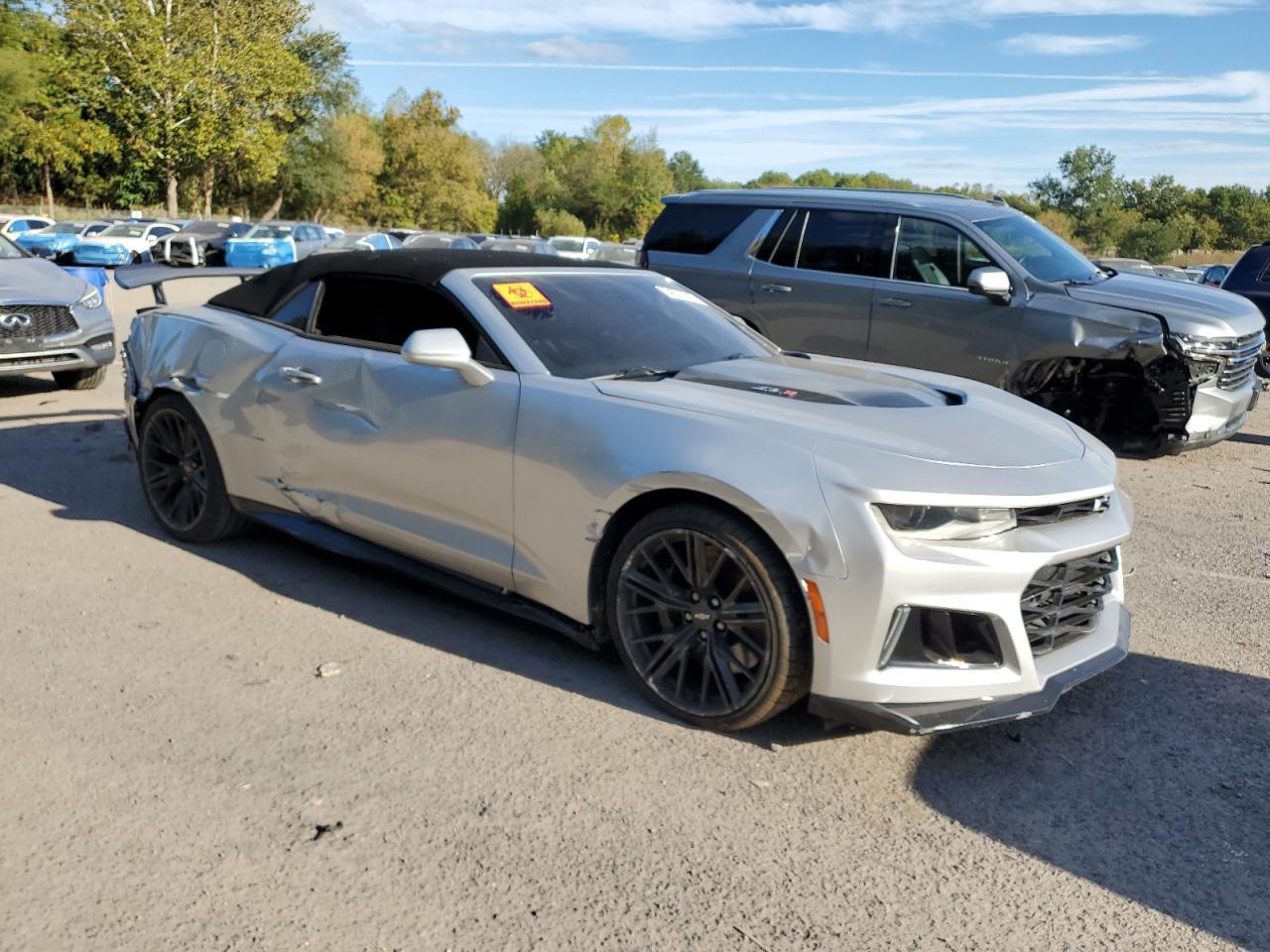 2017 CHEVROLET Camaro