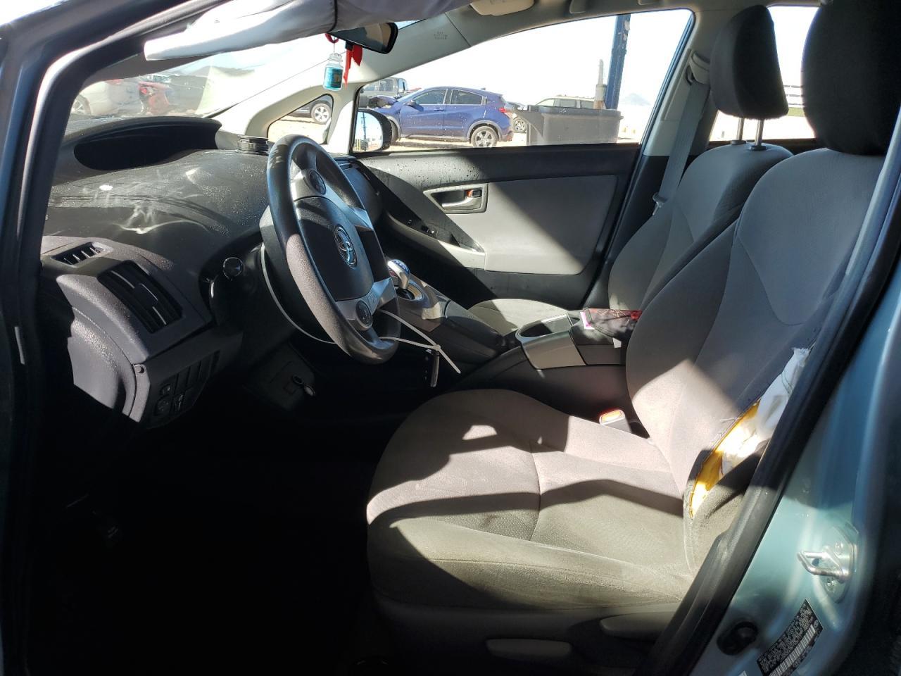2015 TOYOTA PRIUS