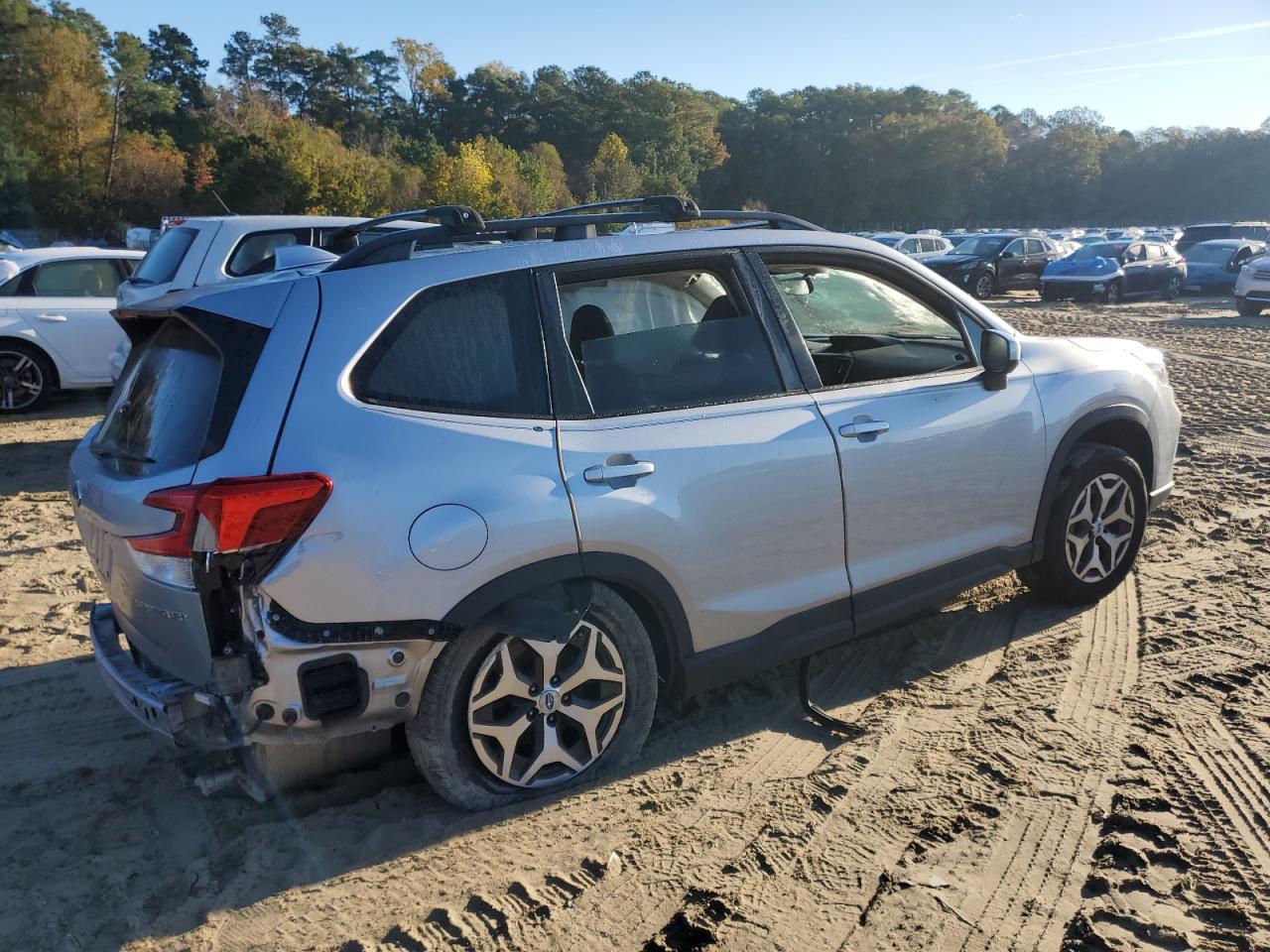 2020 SUBARU FORESTER