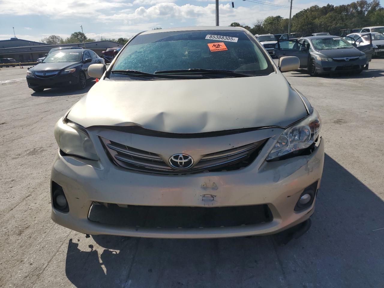 2013 TOYOTA COROLLA