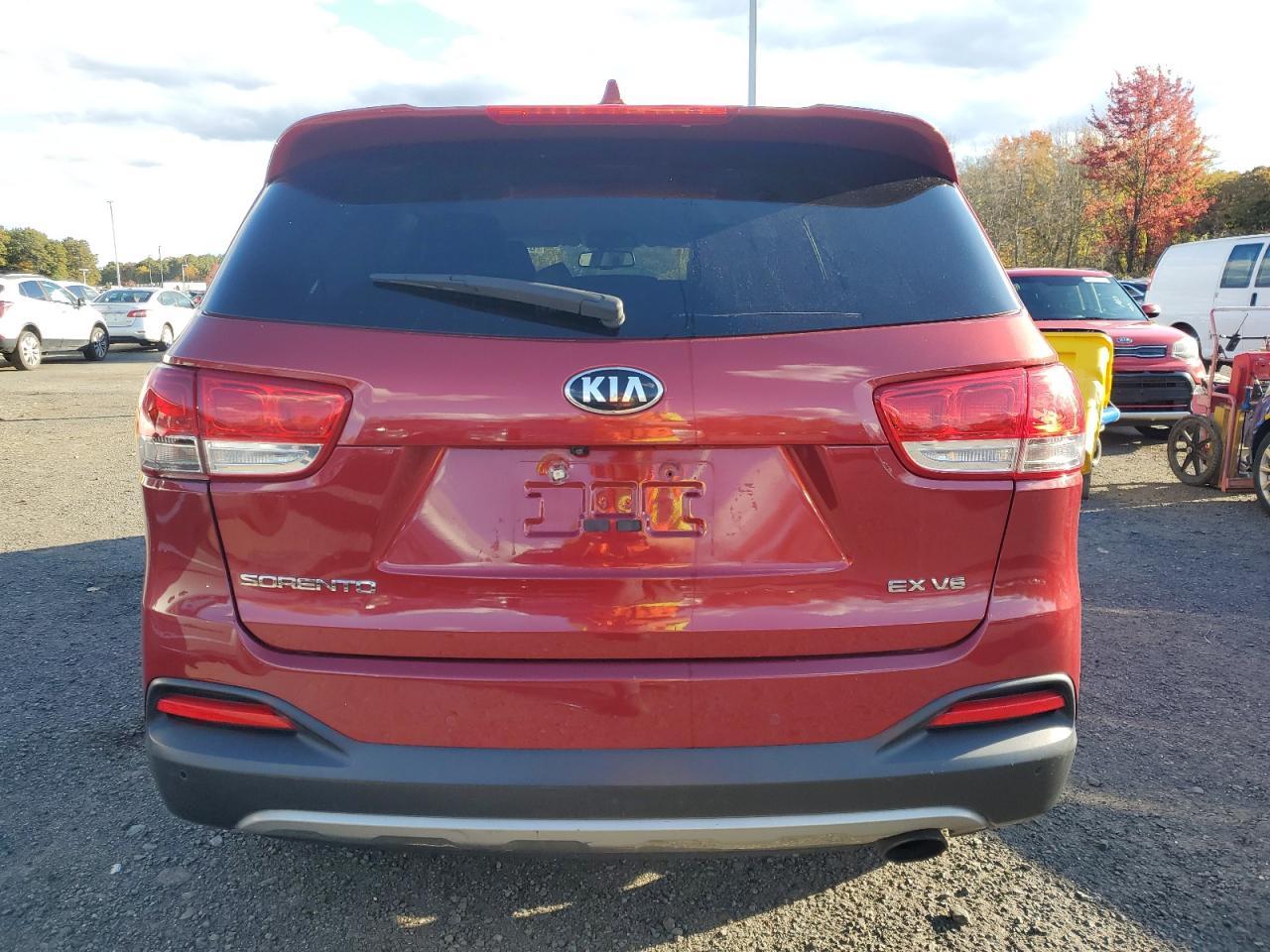 2016 KIA SORENTO