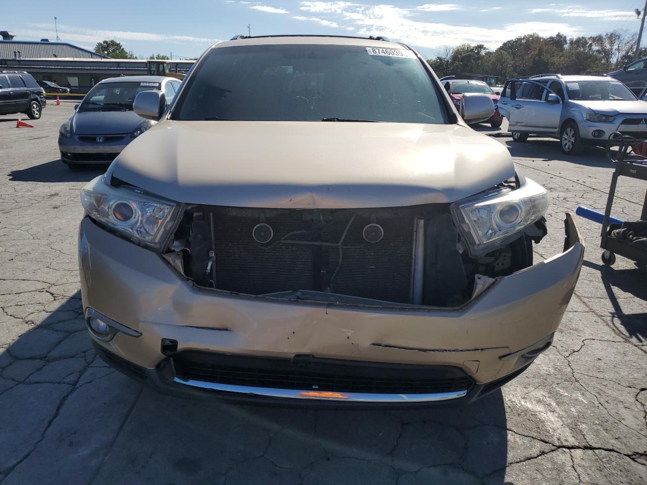 2013 TOYOTA HIGHLANDER