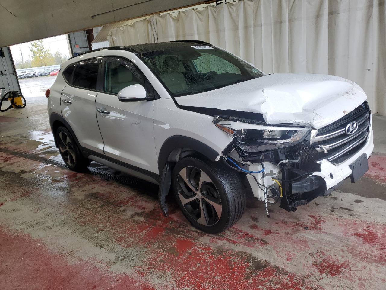 2017 HYUNDAI TUCSON