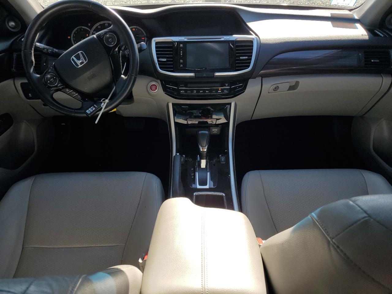 2017 HONDA ACCORD