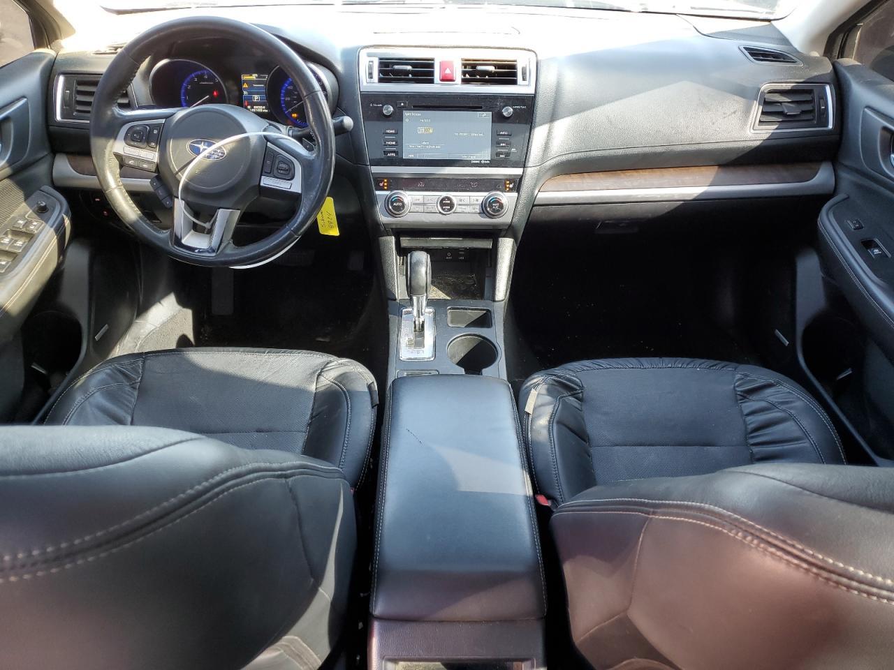 2015 SUBARU Legacy
