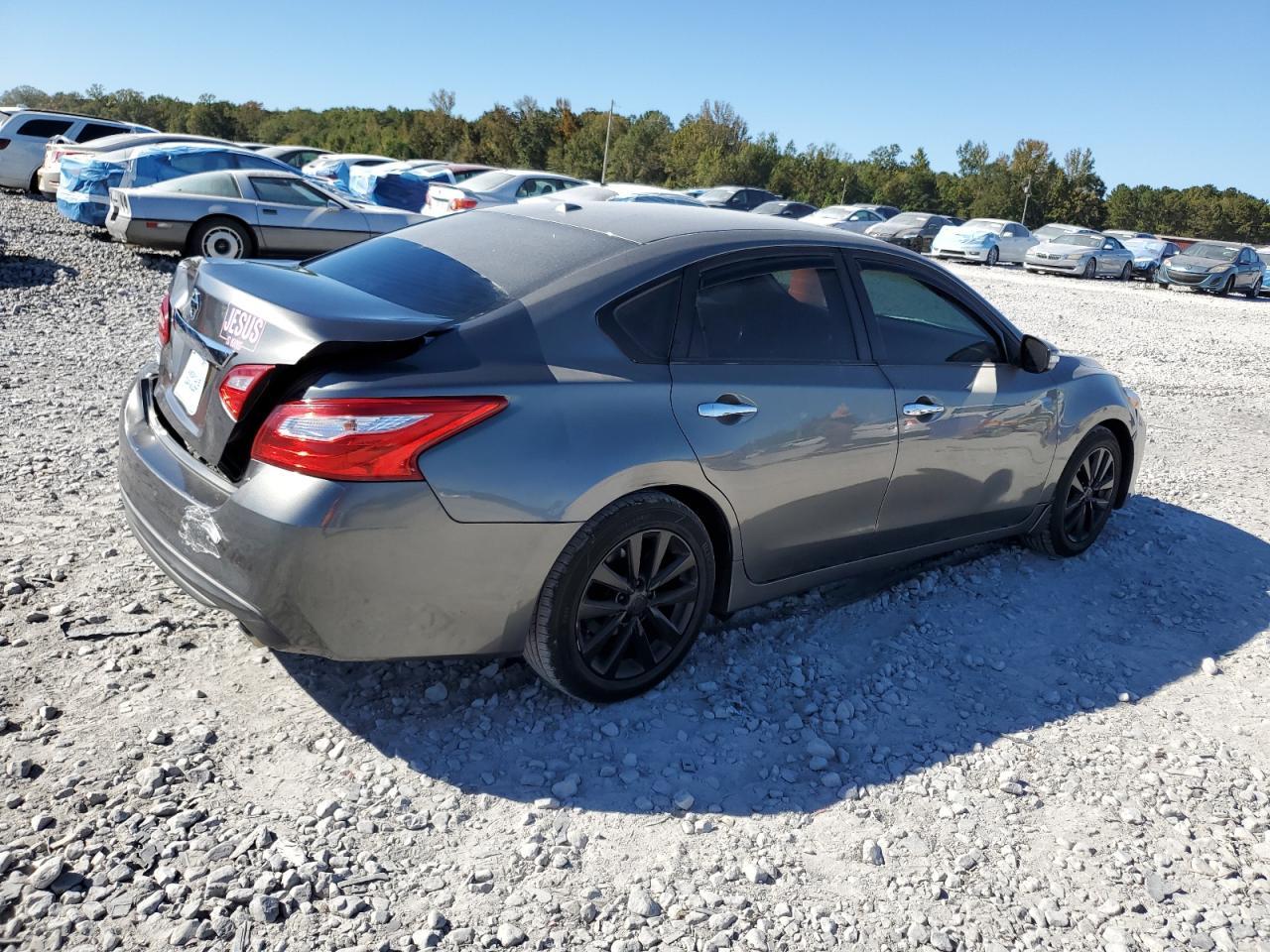2017 NISSAN ALTIMA