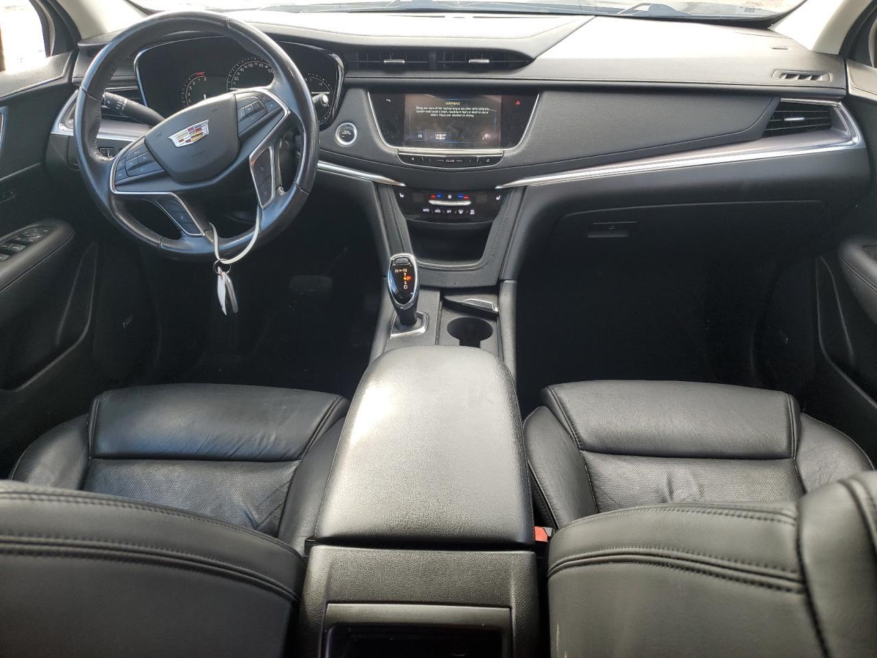 2018 CADILLAC XT5