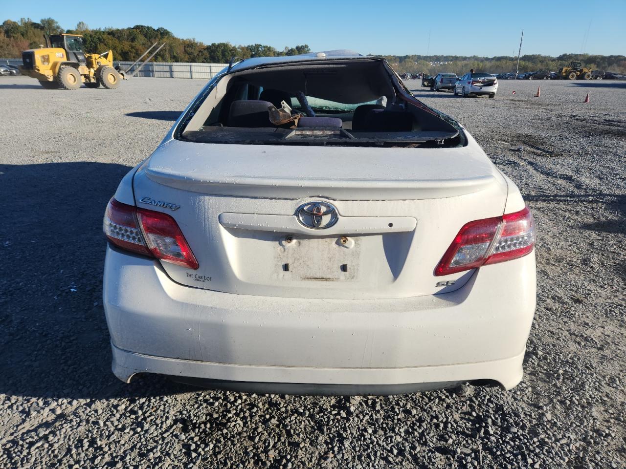 2011 TOYOTA CAMRY