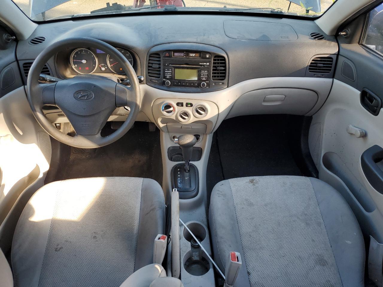 2010 HYUNDAI ACCENT