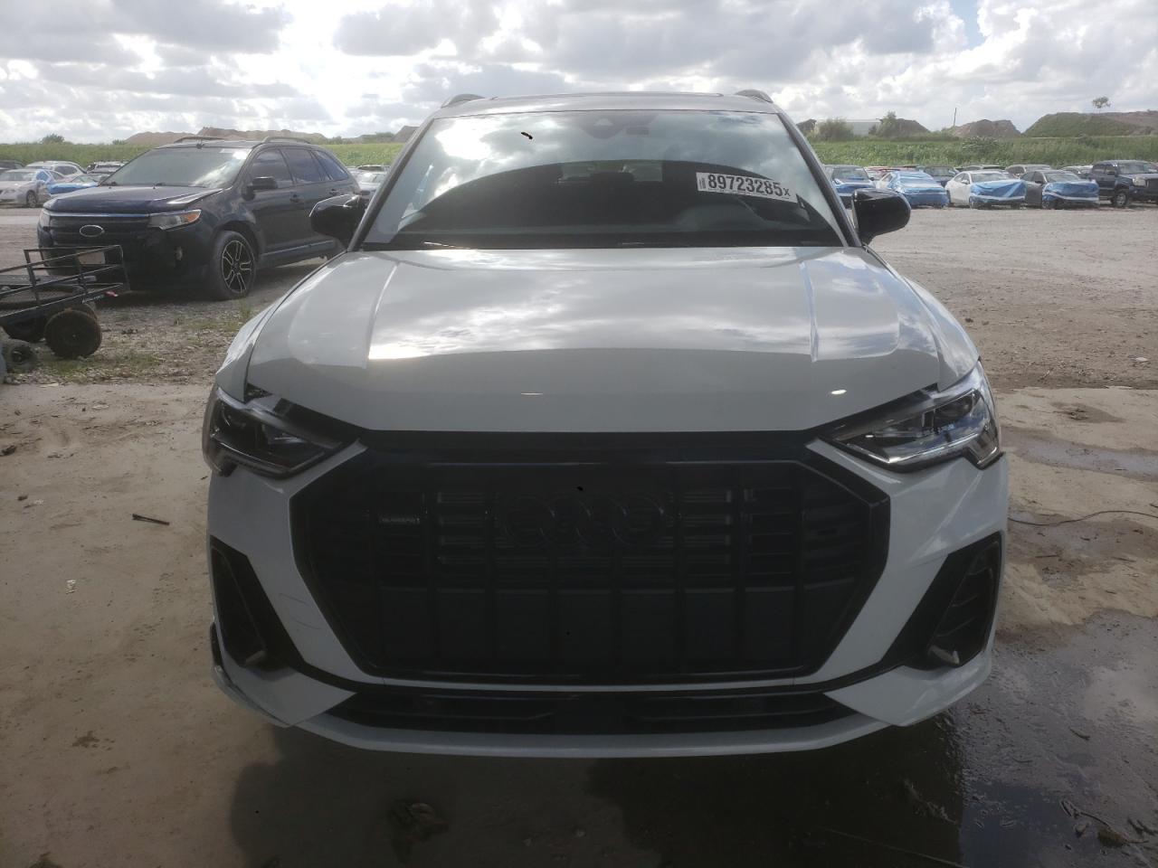 2025 AUDI Q3