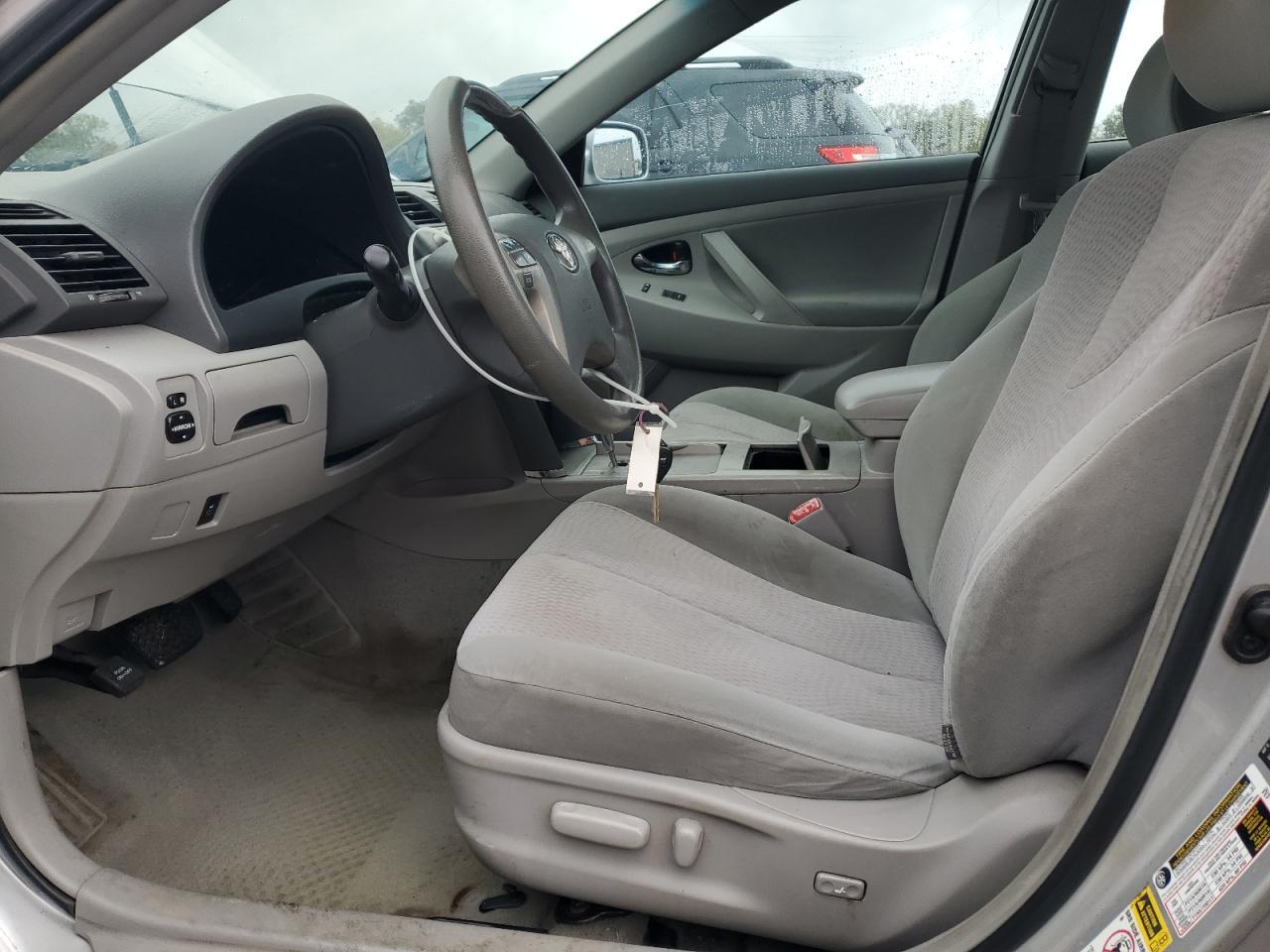 2011 TOYOTA CAMRY