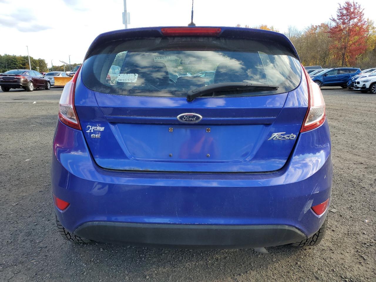 2014 FORD Fiesta