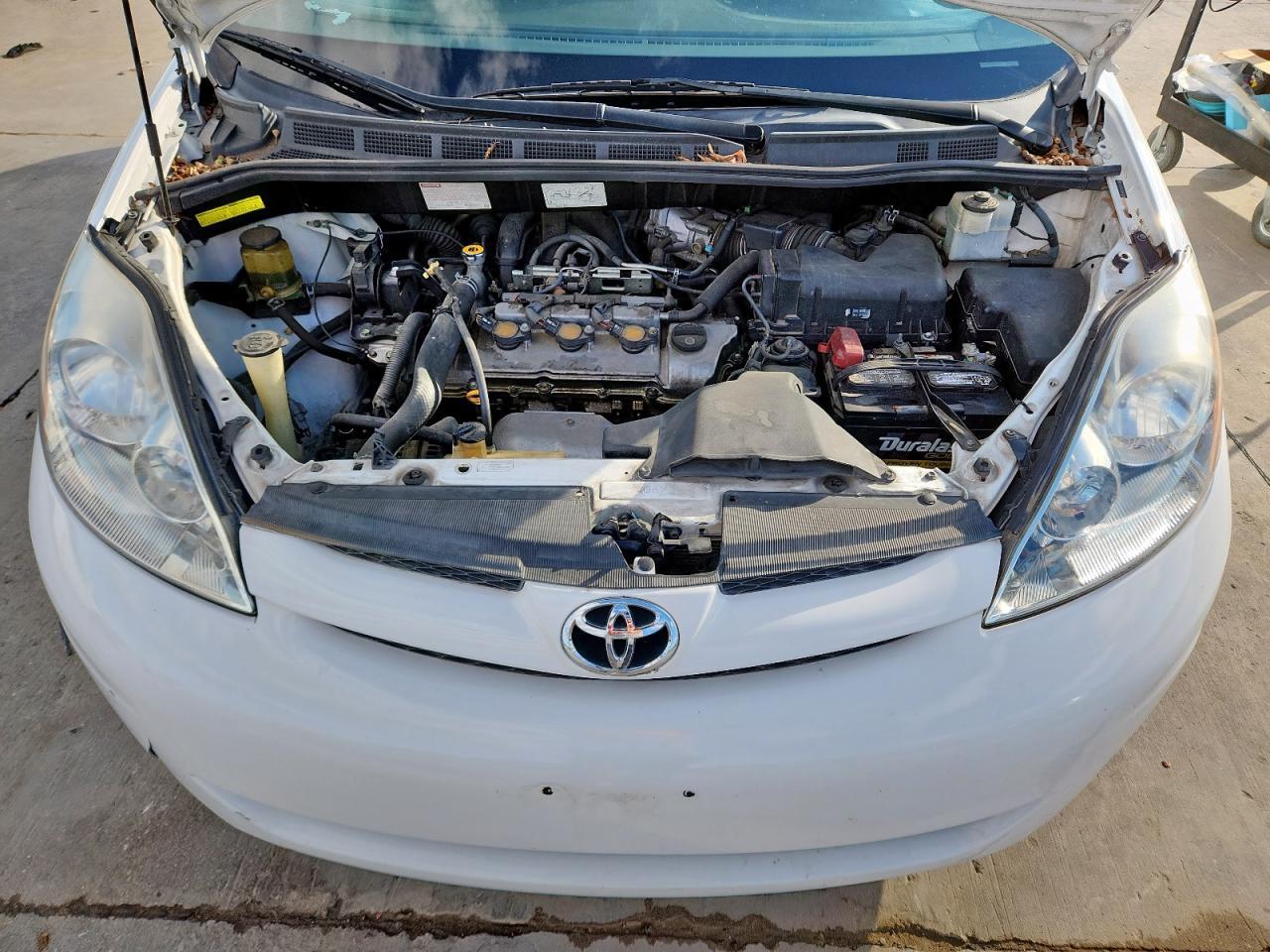 2006 TOYOTA SIENNA