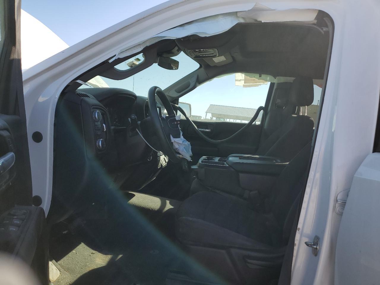 2023 GMC Sierra