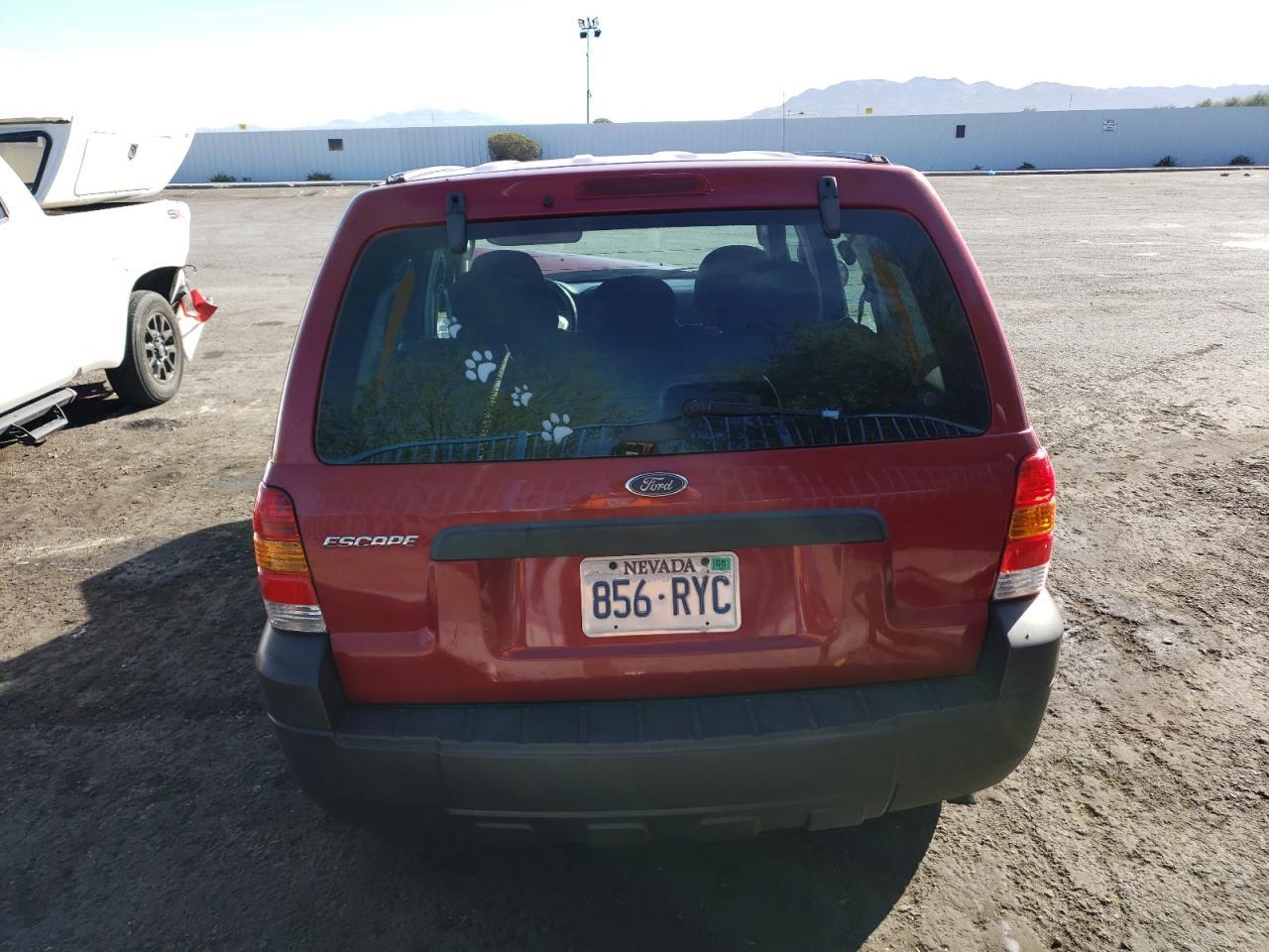 2005 FORD ESCAPE