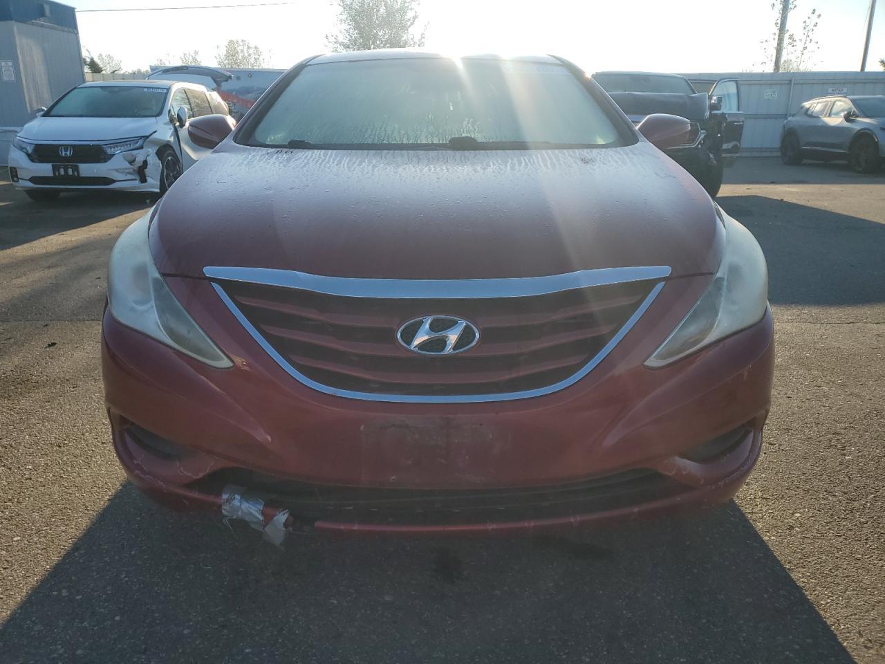 2011 HYUNDAI SONATA