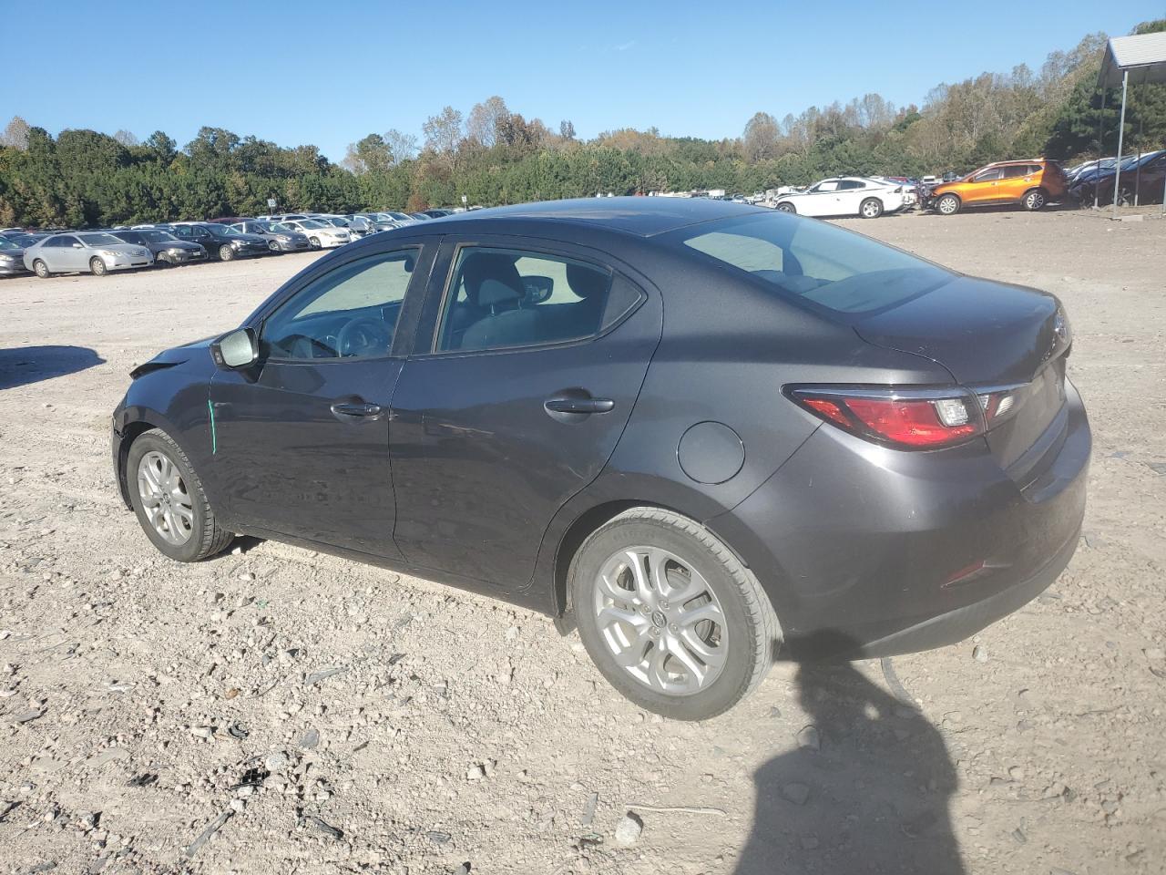 2017 TOYOTA YARIS