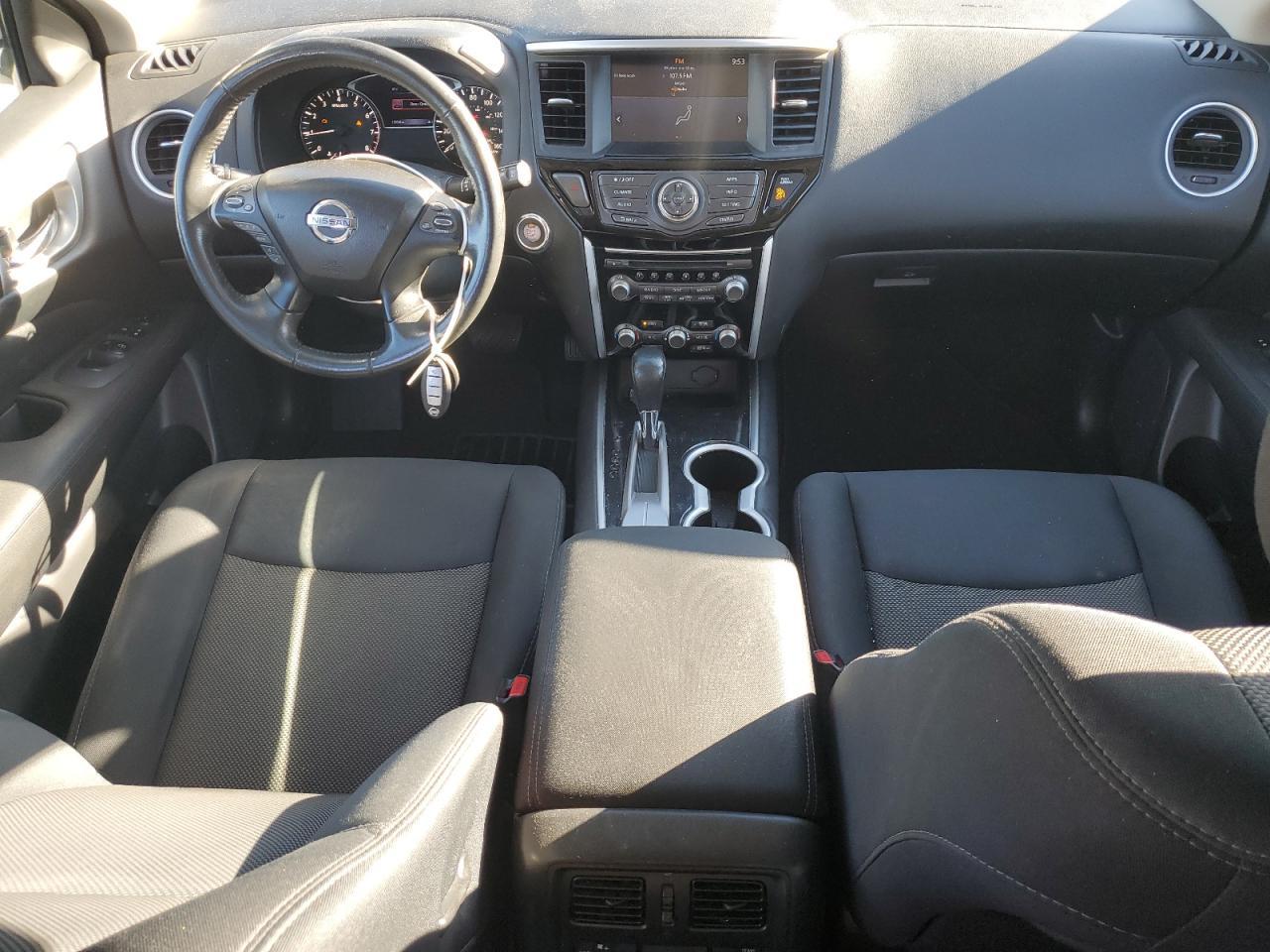 2017 NISSAN PATHFINDER