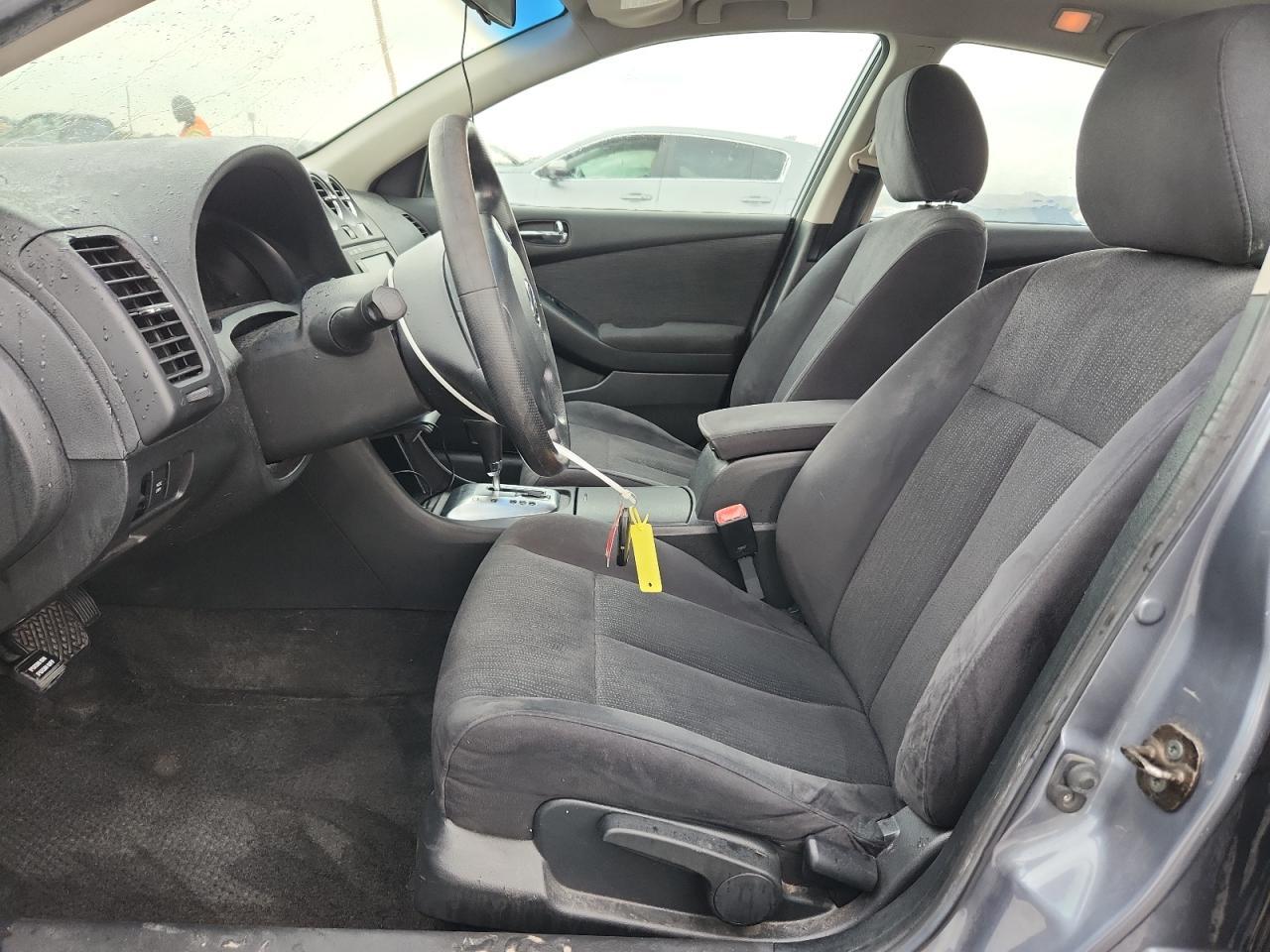 2010 NISSAN ALTIMA