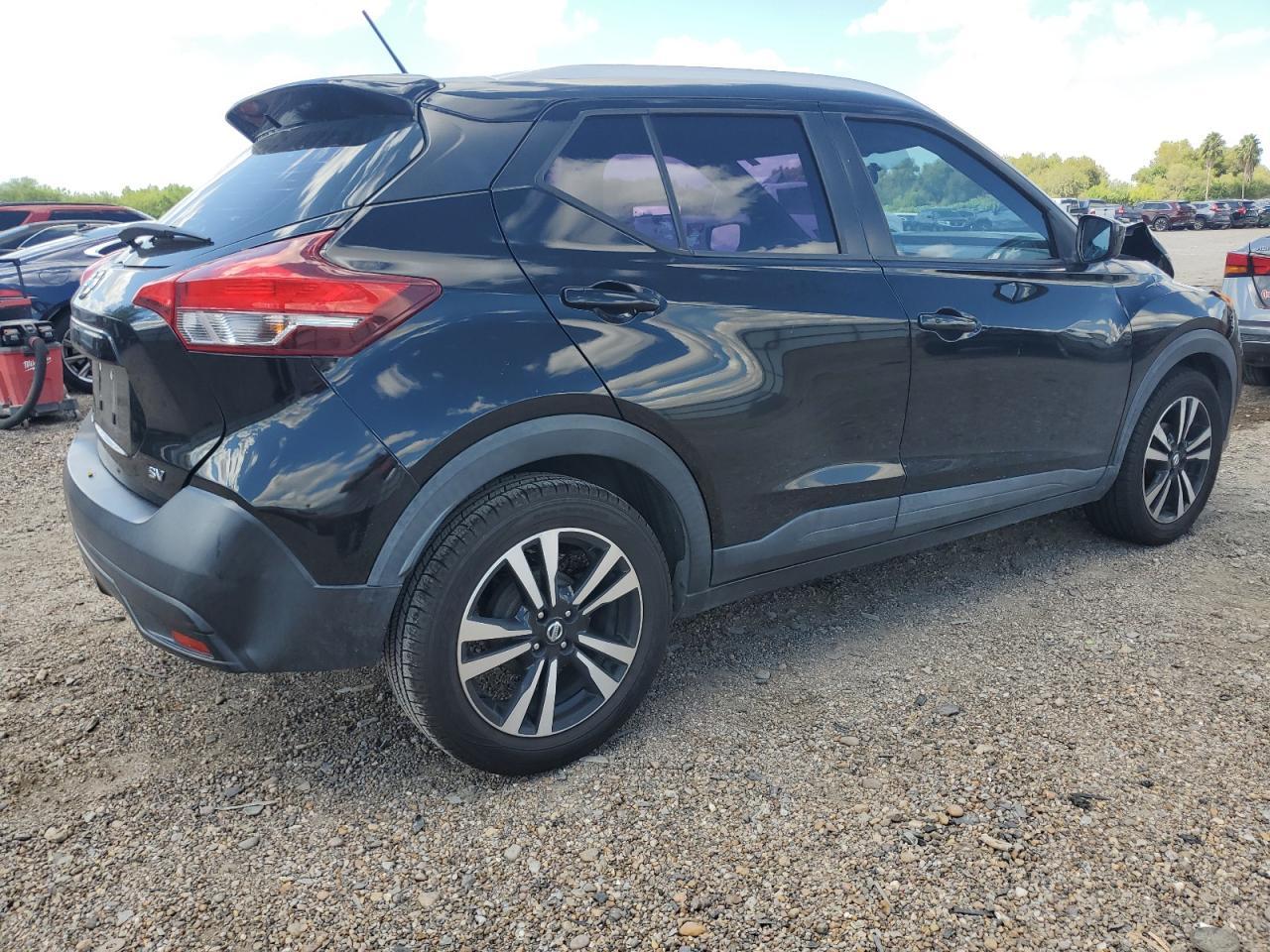 2018 NISSAN KICKS
