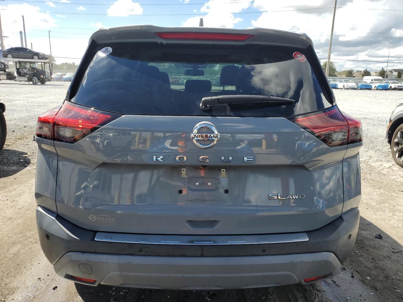 2021 NISSAN ROGUE