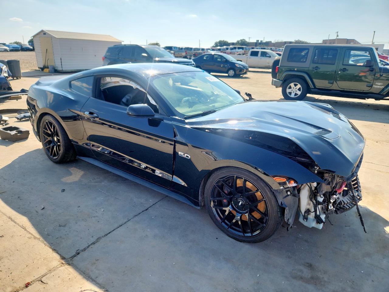 2019 FORD MUSTANG