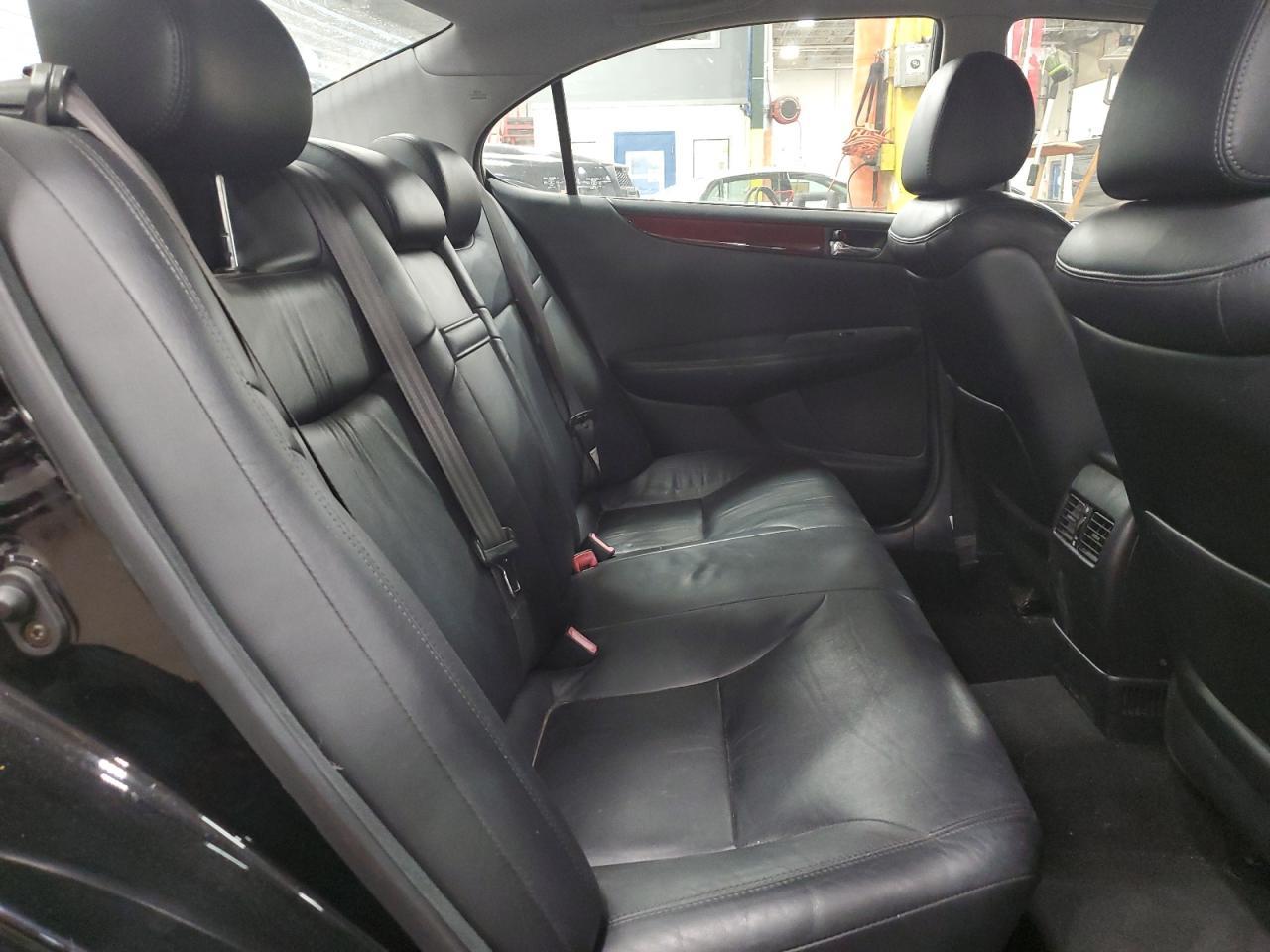 2004 LEXUS ES 330