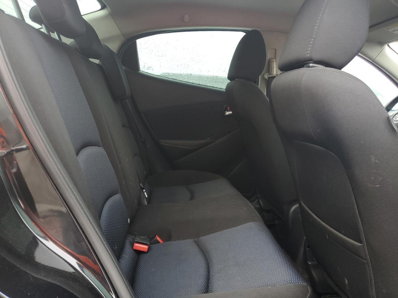 2017 TOYOTA YARIS