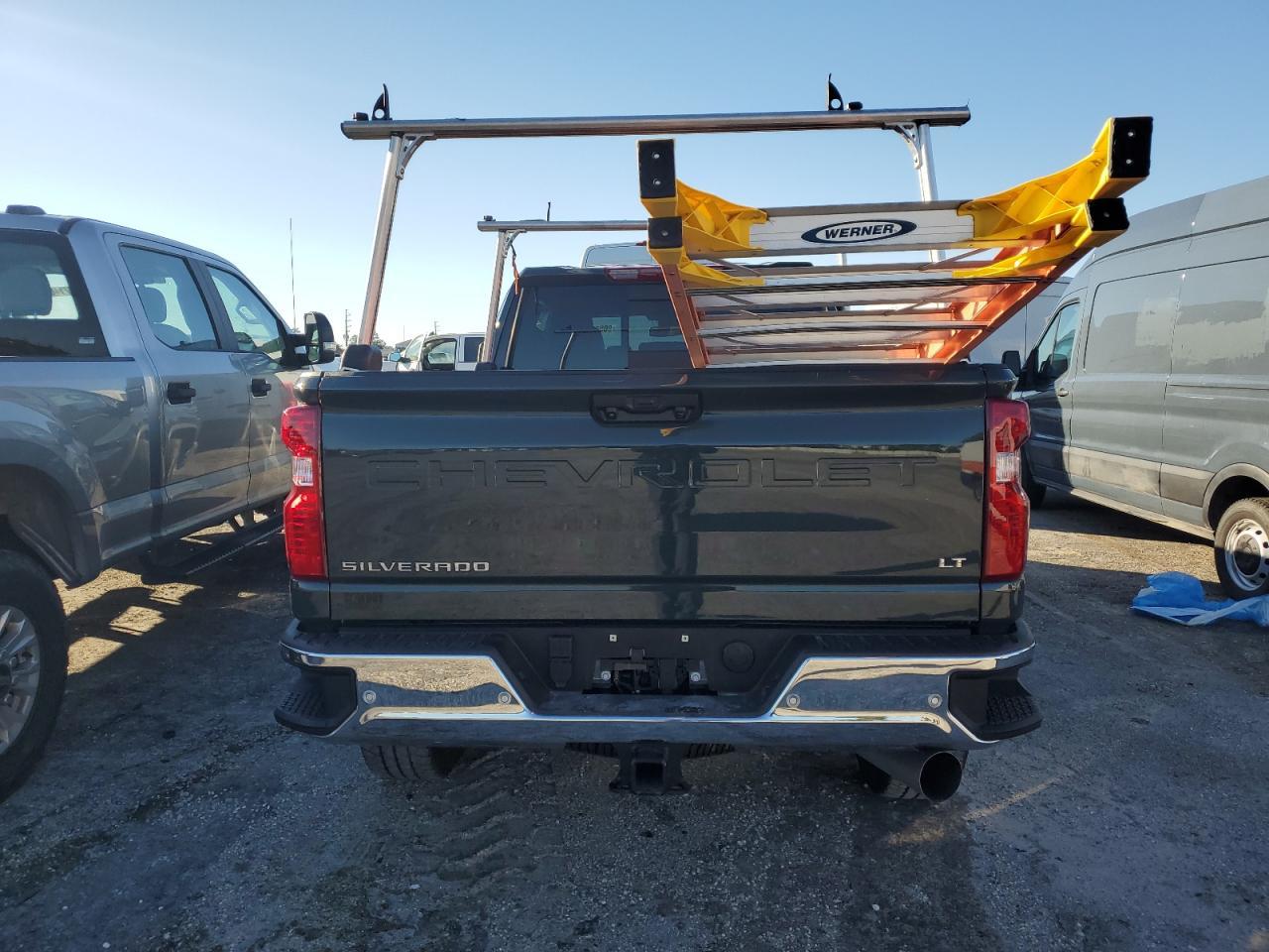 2025 CHEVROLET Silverado 2500