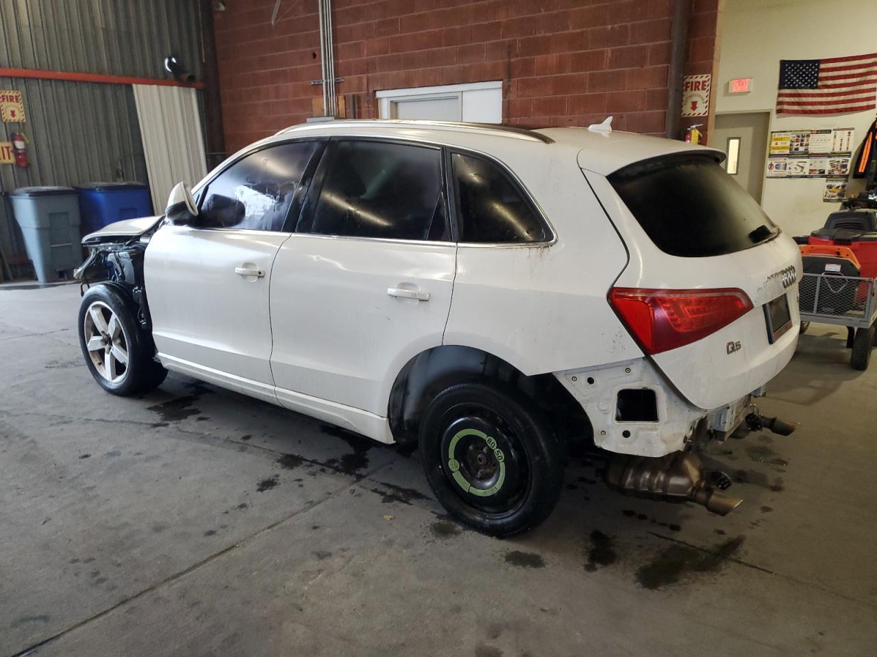 2009 AUDI Q5